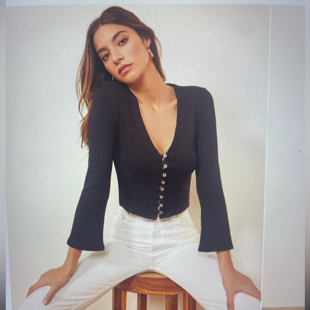 Reformation Gellar Knit Top Sz M (Lot of 2) 1 Black and 1 White
